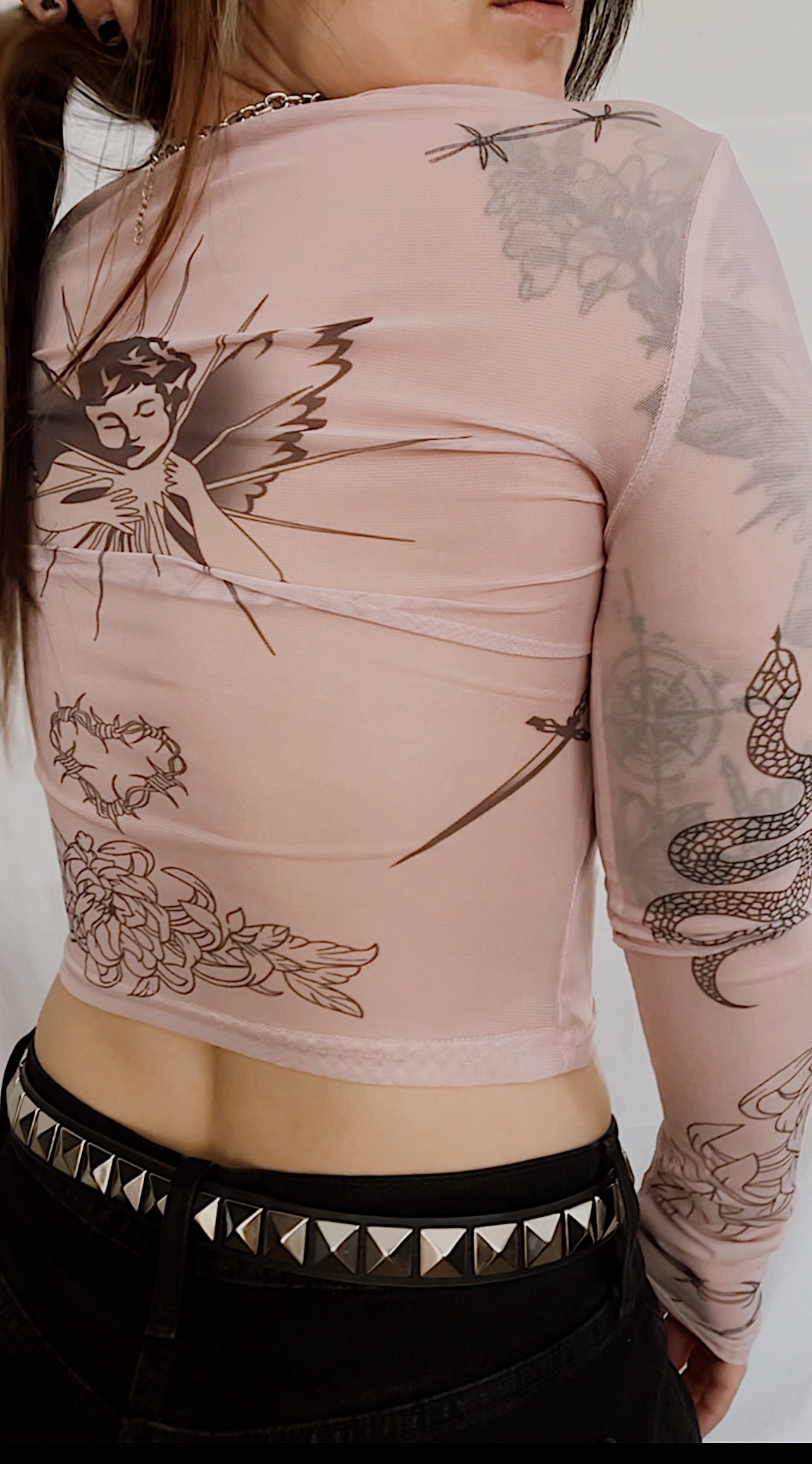 Die for Me Graphic Long Sleeve Mesh Top - Theblackcrownboutique