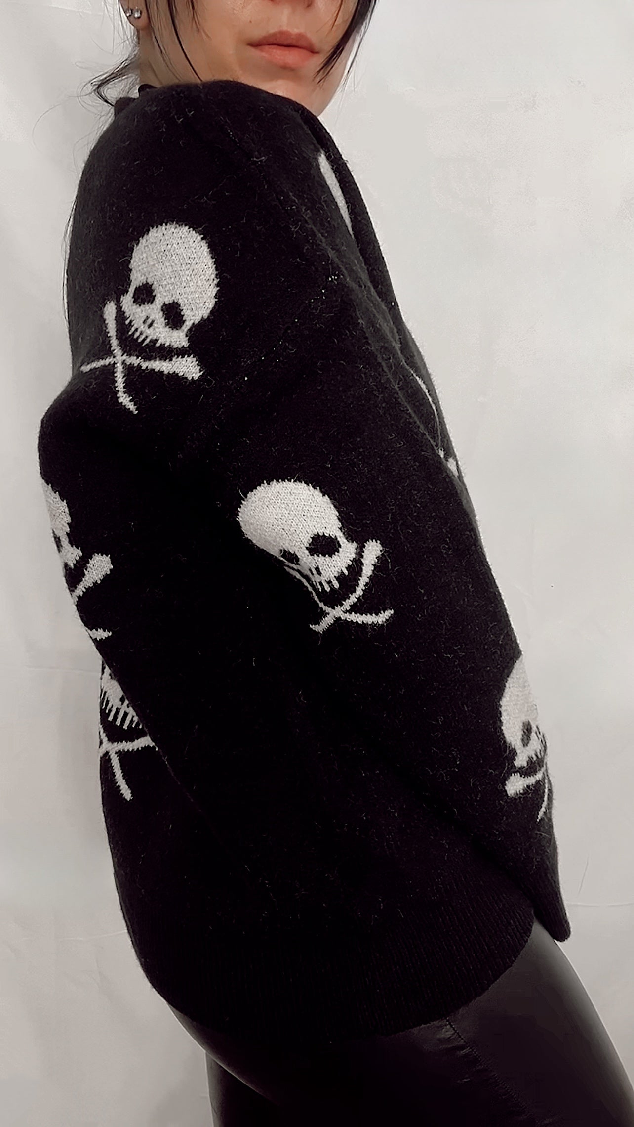 Soft Spine Skull V-neck Sweater