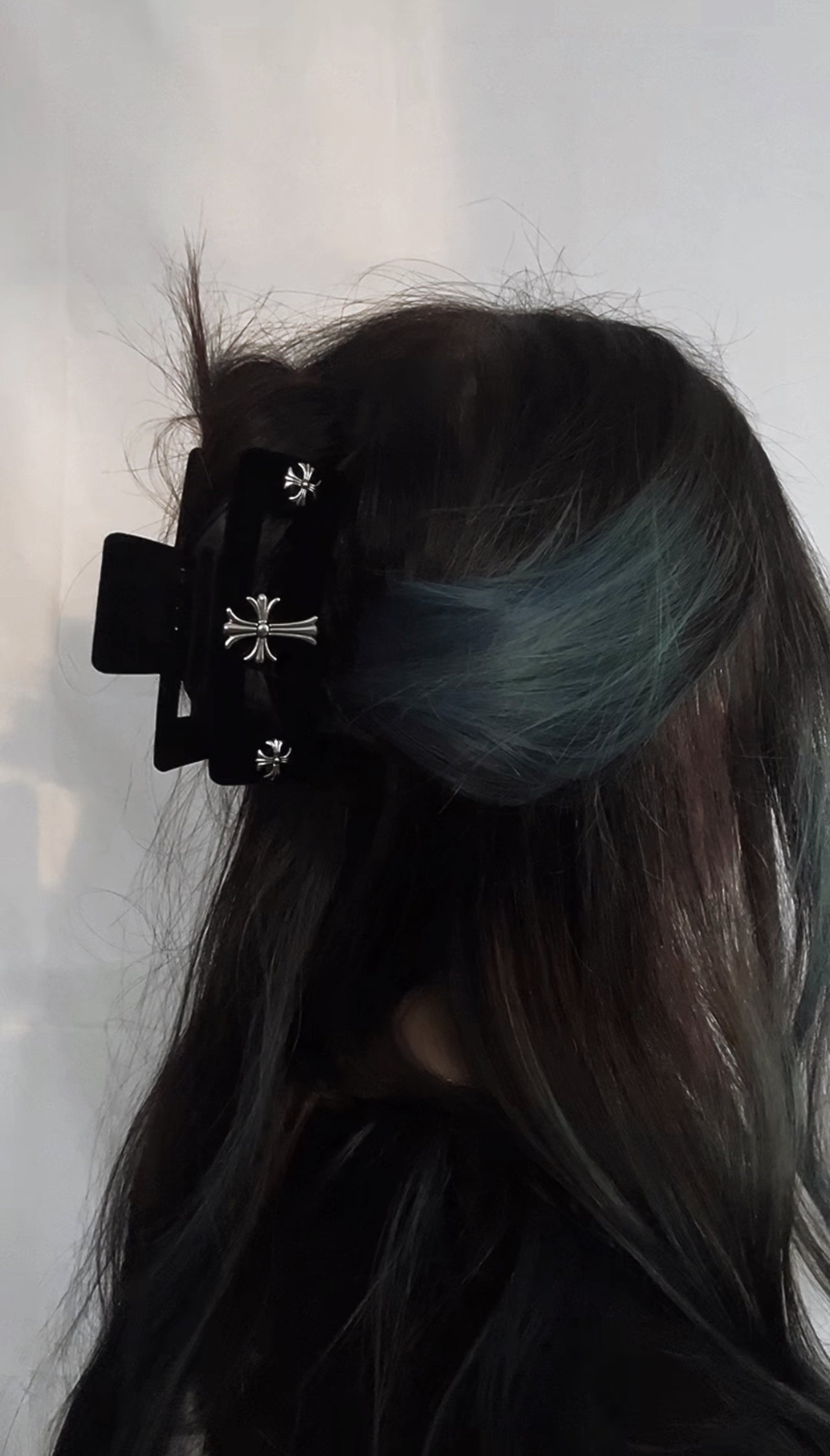 Those Who Seek Cross Suede Hair Clip