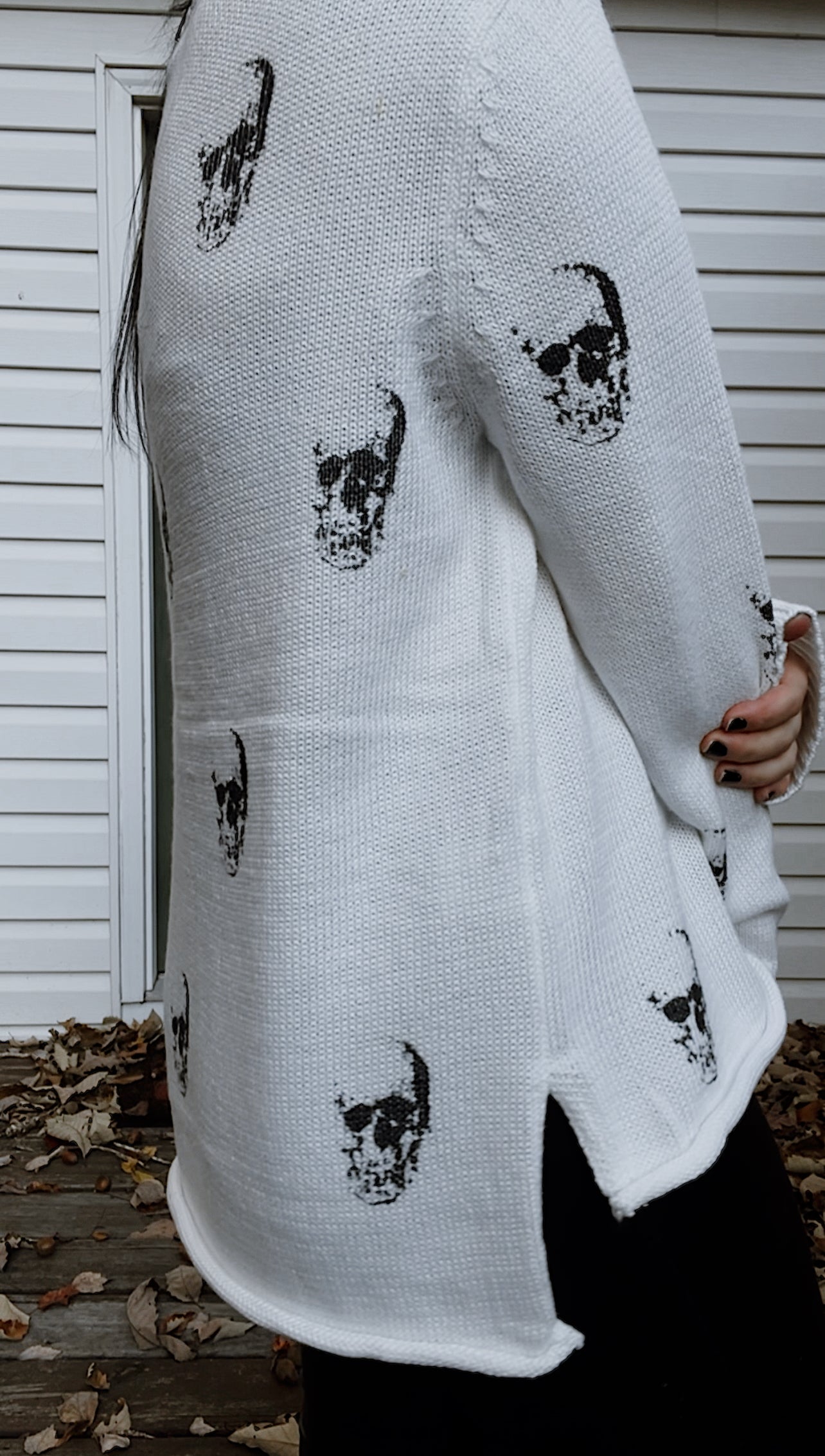 Dying To Love Skull Sweater
